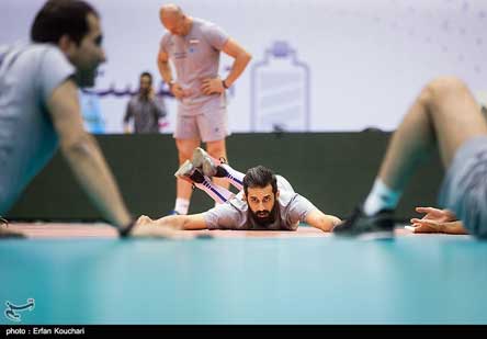 تمرین پنجشنبه والیبال ایران قبل از بازی با روسیه تمرین پنجشنبه والیبال ایران قبل از بازی با روسیه 