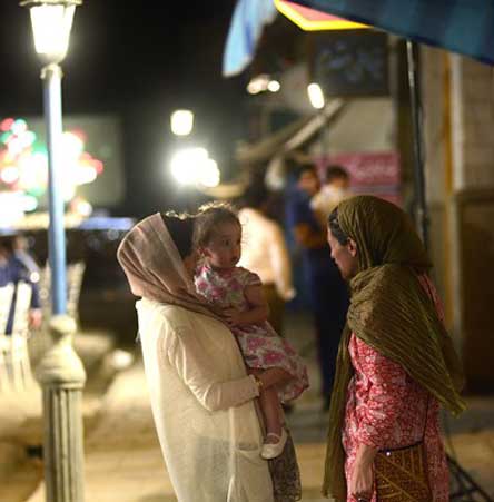 عکس ترانه علیدوستی و دخترش حنا در افطاری شهرزاد 