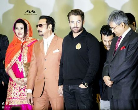 تصاویر اکران سلام بمبئی با حضور گلزار و بازیگران هندی