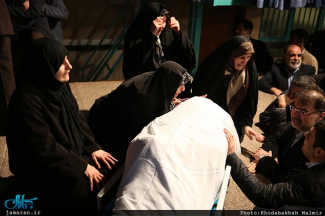 وداع خانواده هاشمی رفسنجانی در جماران 